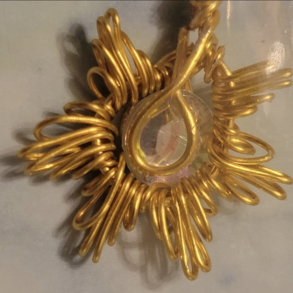 Gold and Clear Crystal Sunburst Necklace - Picture 6 of 8